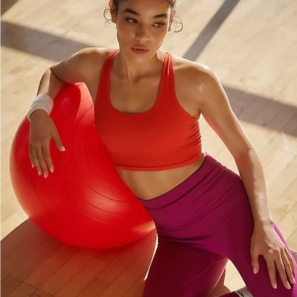 Free People Movement Happiness Runs Convertible Crop Tank in Baby Pink S - Picture 8 of 9